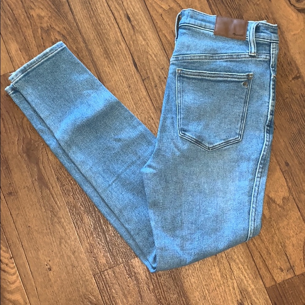 Madewell 10” high-rise skinny. Light wash